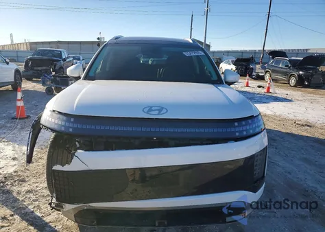 2026 Hyundai Ioniq 9 Calligraphy z USA, uszkodzony, nr VIN 7YAMYFS59TY001636